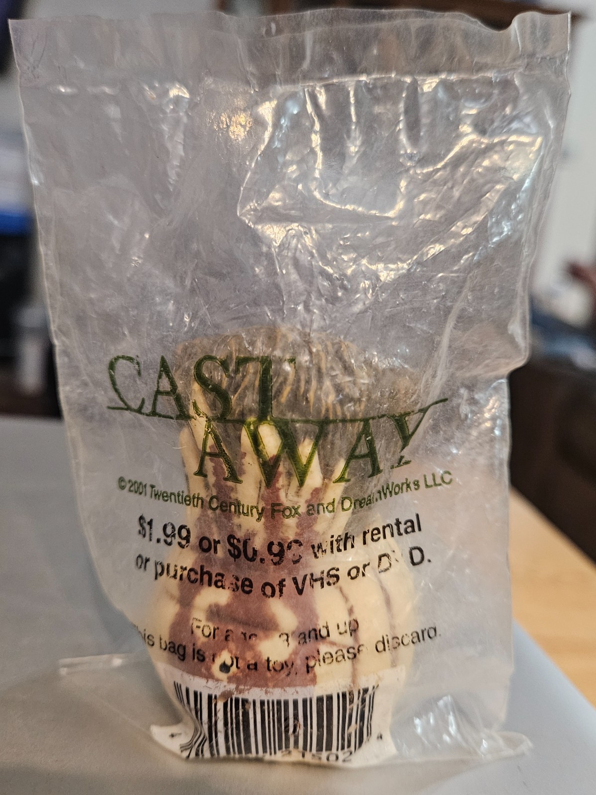 Vintage 2001 Cast Away 