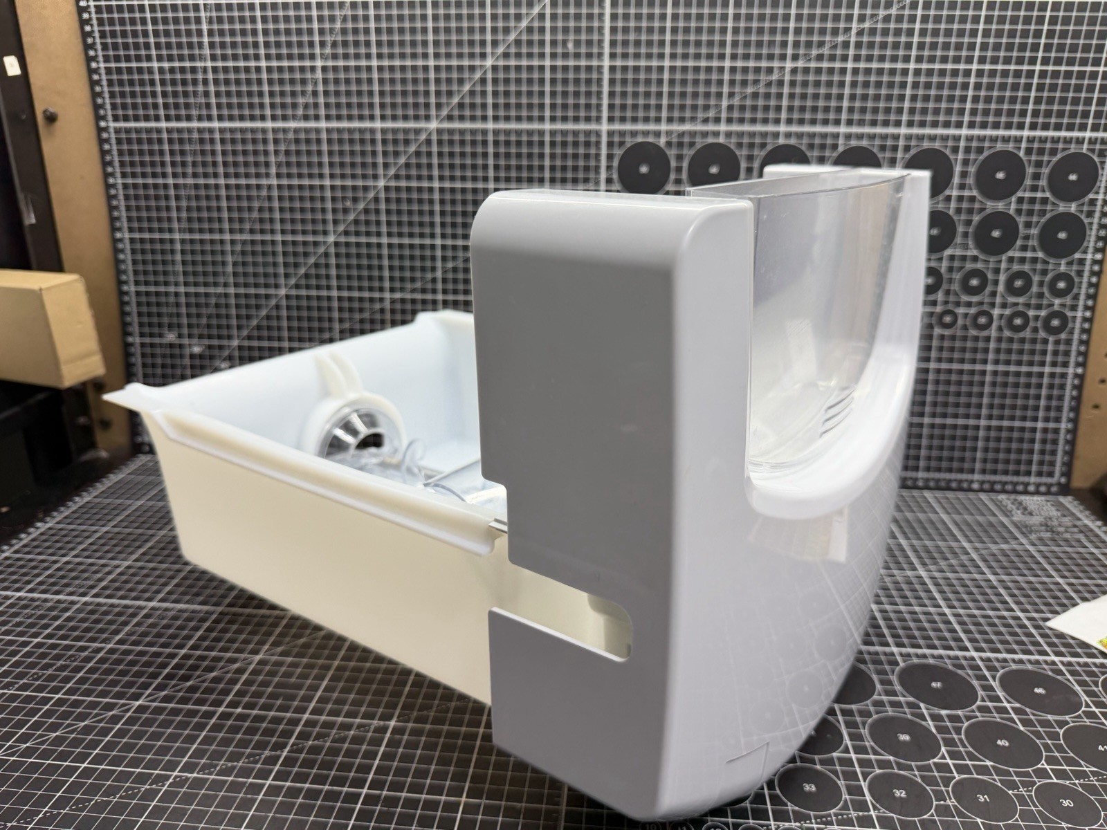 GE Refrigerator Ice Bin Container Assembly P# WR29X43994 WR29X42450 WR17X12138