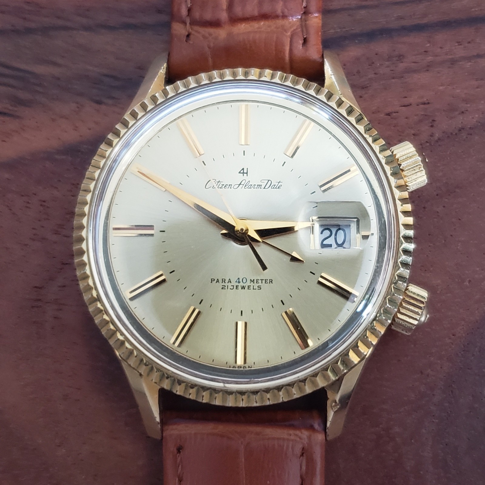 1960s Vintage Citizen Alarm Date 21J Mechanical Watch 37mm Case, Japan