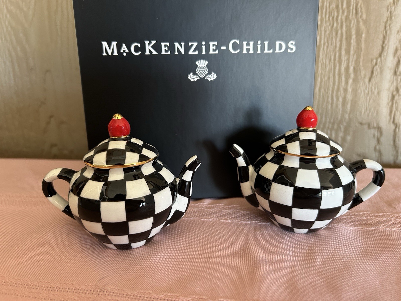MacKenzie Childs Courtly Check Teapot Salt & Pepper Shakers Set Boxed New MacKenzie Childs Courtly Check Teapot Salt & Pepper Shakers Set Boxed New