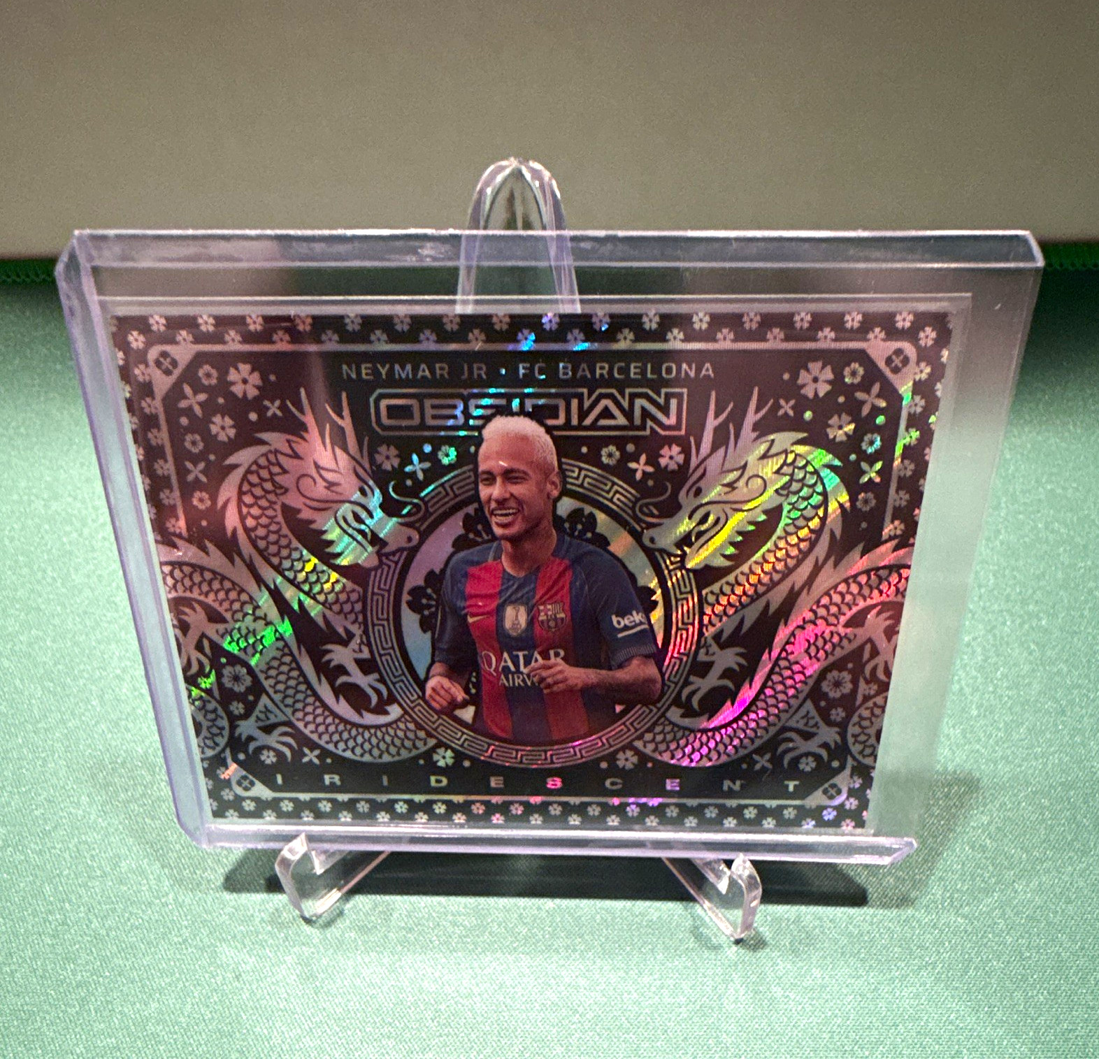 Panini 2025-26 Obsidian La Liga Neymar Jr. FC Barcelona Iridescent #14 Panini 2025-26 Obsidian La Liga Neymar Jr. FC Barcelona Iridescent #14