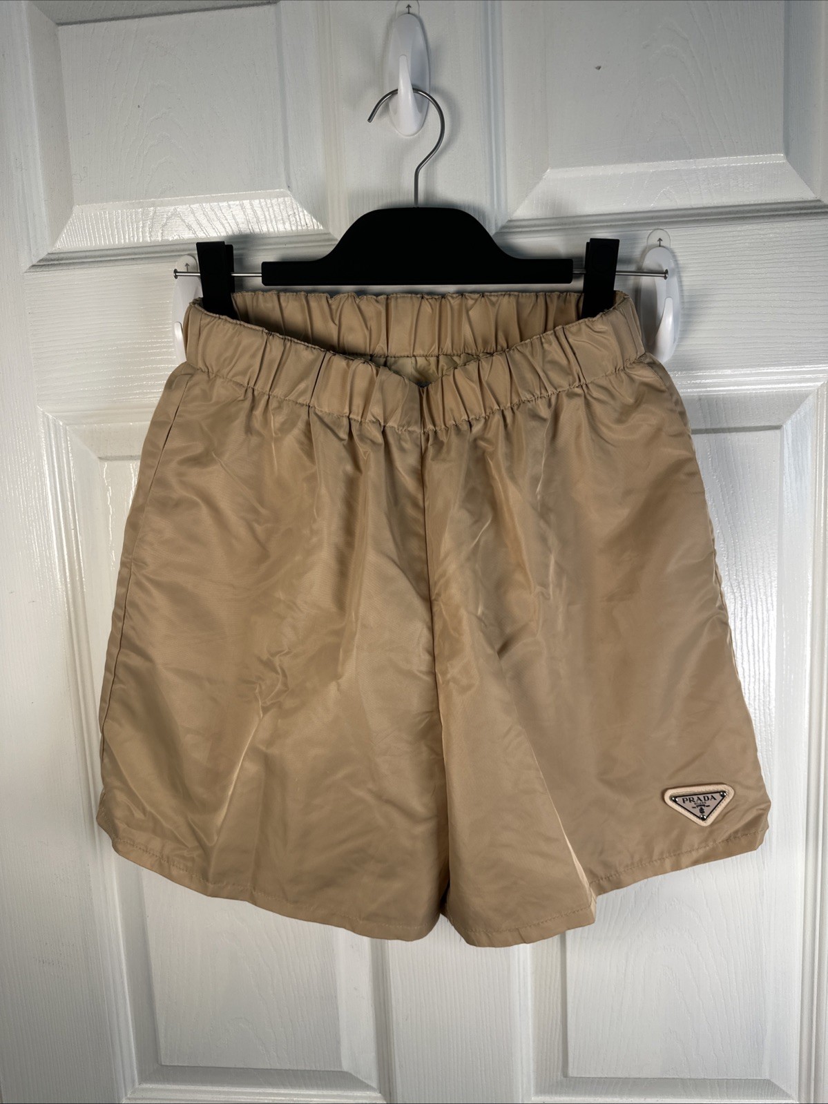 PRADA Men\'s Re-Nylon Shorts Medium Stretchable PRADA Men\'s Re-Nylon Shorts Medium Stretchable