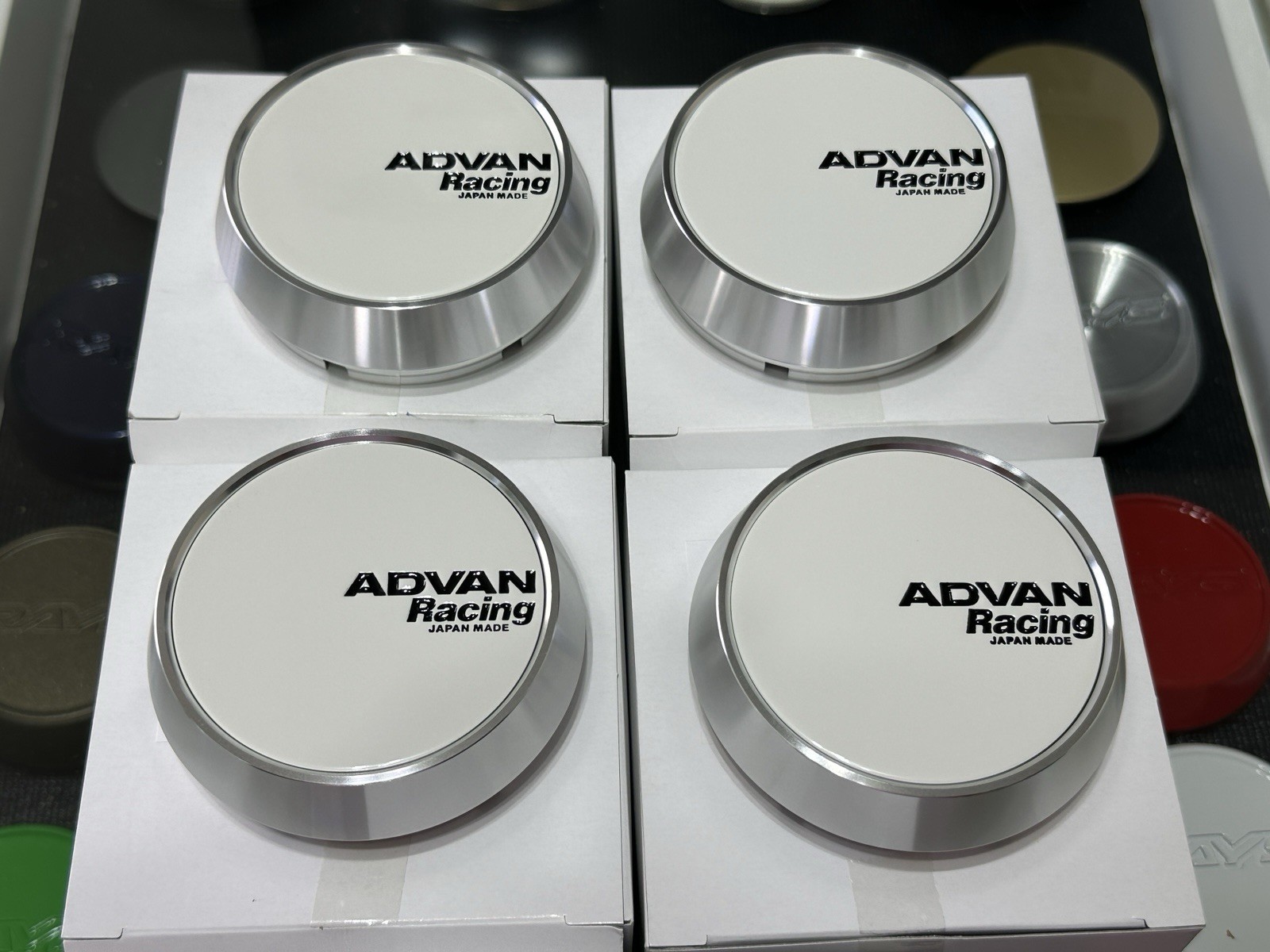 Advan Racing Middle Center Cap 73mm  Made In Japan set Of 4 Pcs  **White** V2387