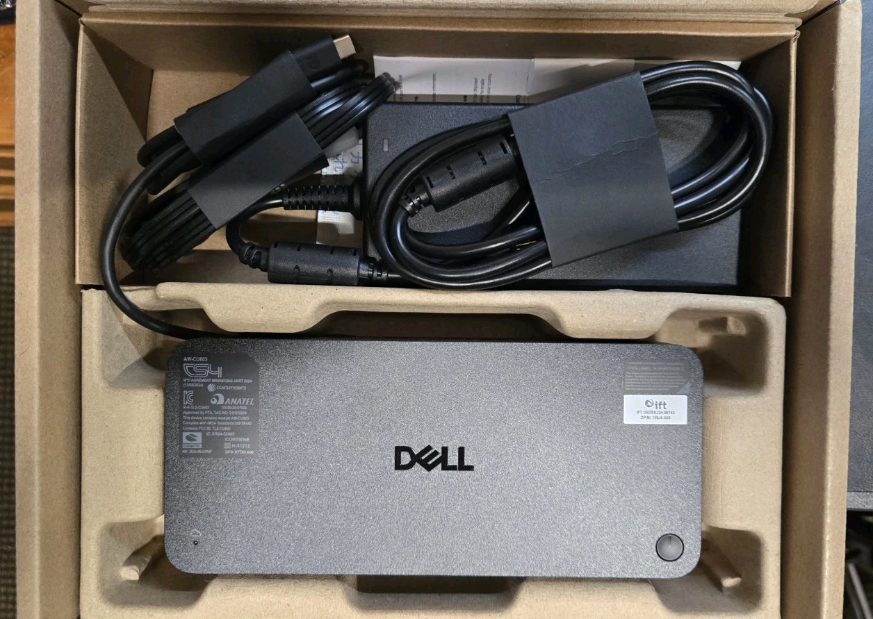New  Dell Pro Smart Dock- SD25