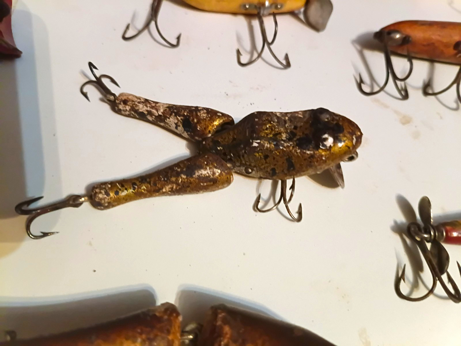Vintage Paw Paw Jointed Brown Frog Lure From The 1940s-50s Vintage Paw Paw Jointed Brown Frog Lure From The 1940s-50s