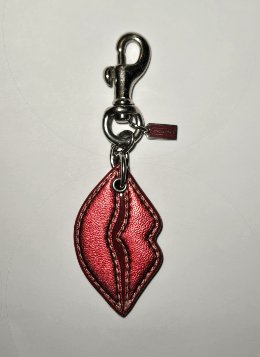 COACH Vintage Y2K Red Lips Leather Key Chain Bag Charm Rare XOXO