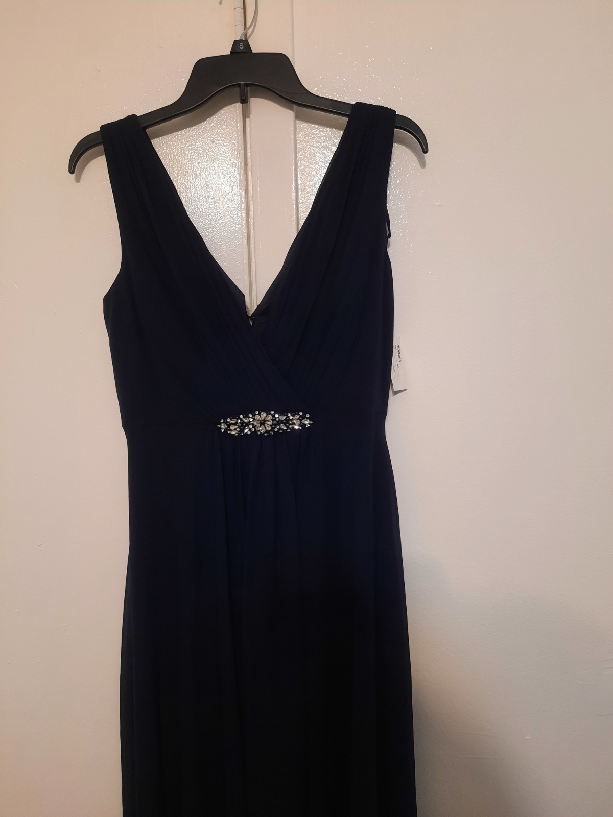 Eliza J Evening Gown size 6 Navy Blue New with tag .Formal dress Eliza J Evening Gown size 6 Navy Blue New with tag .Formal dress