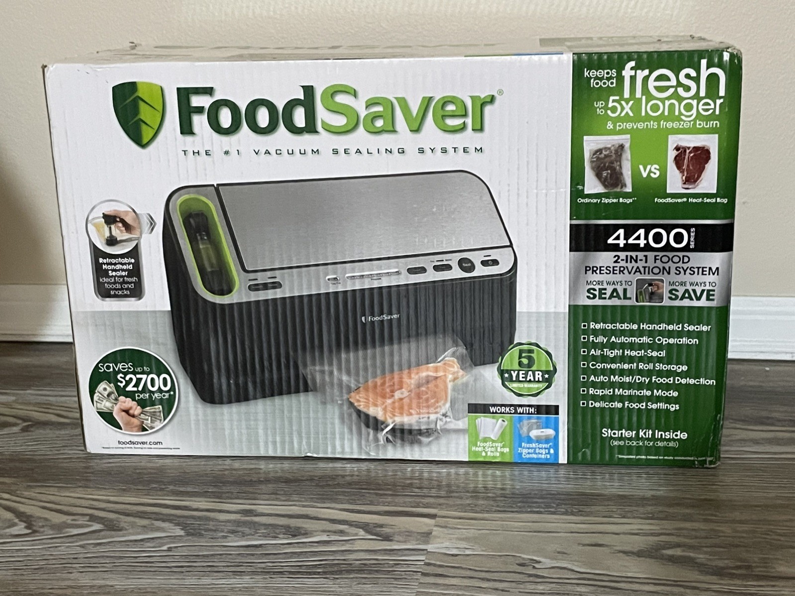 NEW: FoodSaver V4400 2-in-1 Vacuum Sealer Machine Automatic Vacuum Sealer Bag