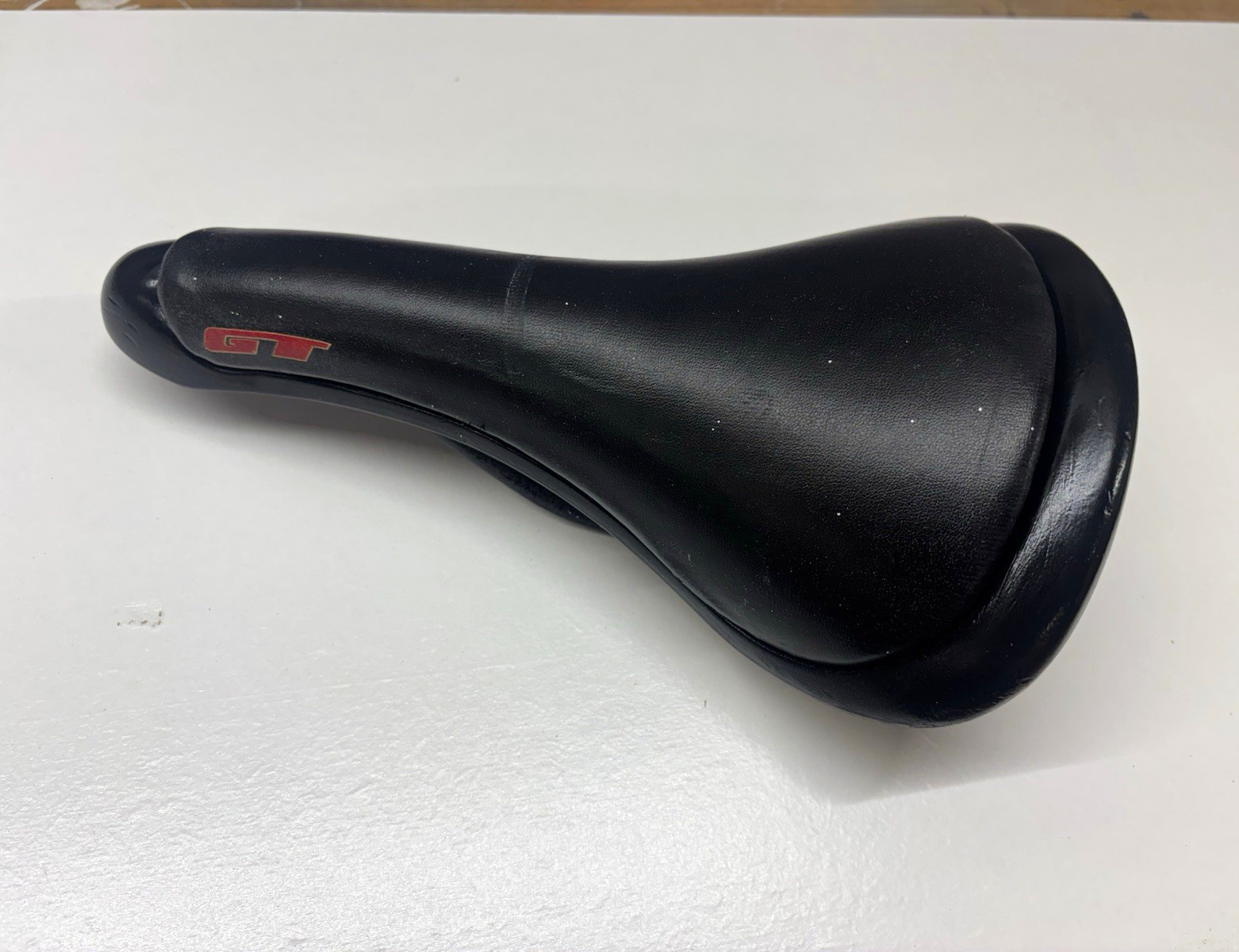 GT Drop Nose, Viscount, GT-6 Padded BMX Seat 90’s Pro Series GT Drop Nose, Viscount, GT-6 Padded BMX Seat 90’s Pro Series