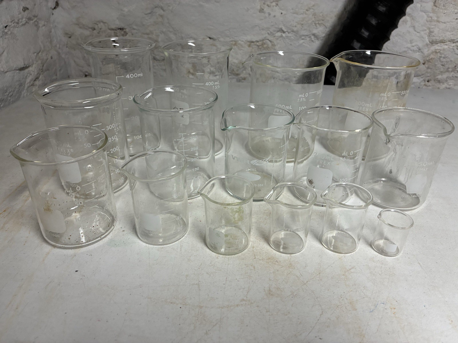 Lot of Pyrex & VWR Laboratory Beakers 10mL-500mL Various Sizes Lot of Pyrex & VWR Laboratory Beakers 10mL-500mL Various Sizes
