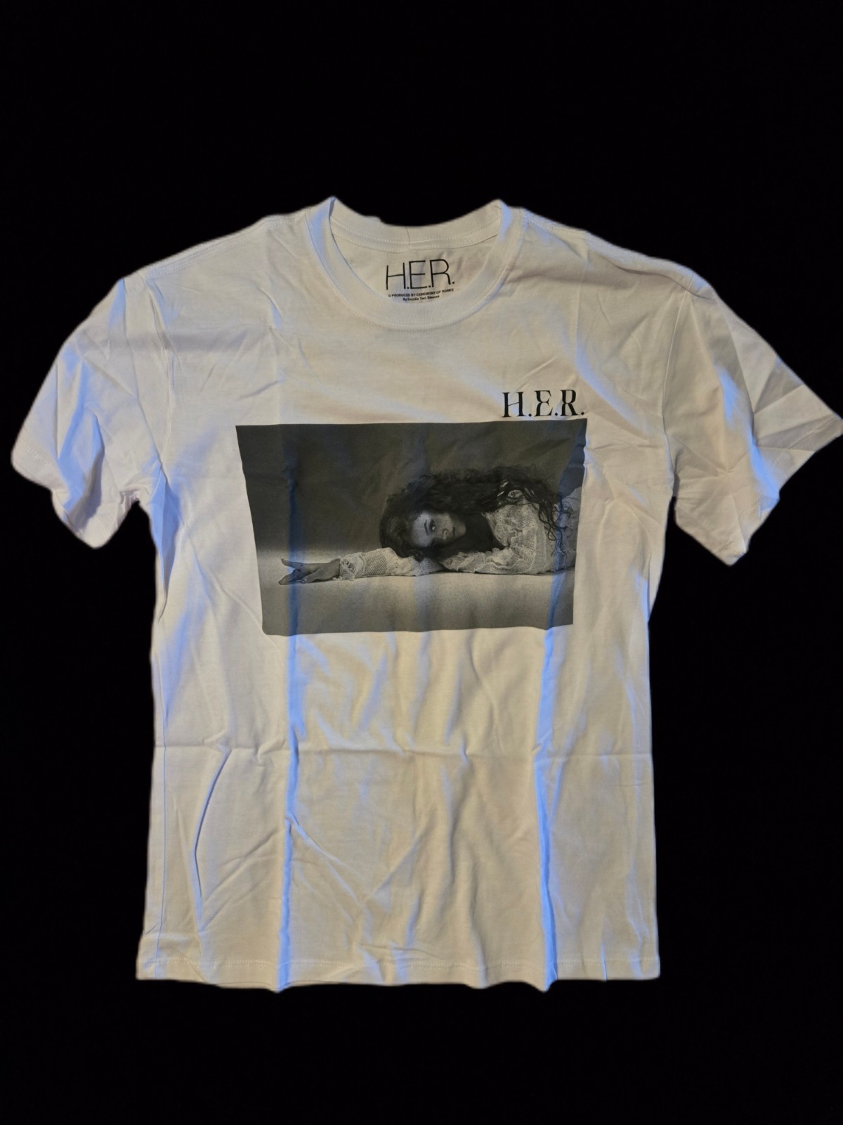 H.E.R. T-shirt NEW White Tee 