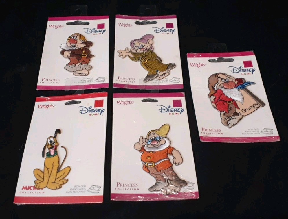 VTG Lot of 5 Wrights Disney Home Iron-On Patches Dwarfs & Pluto