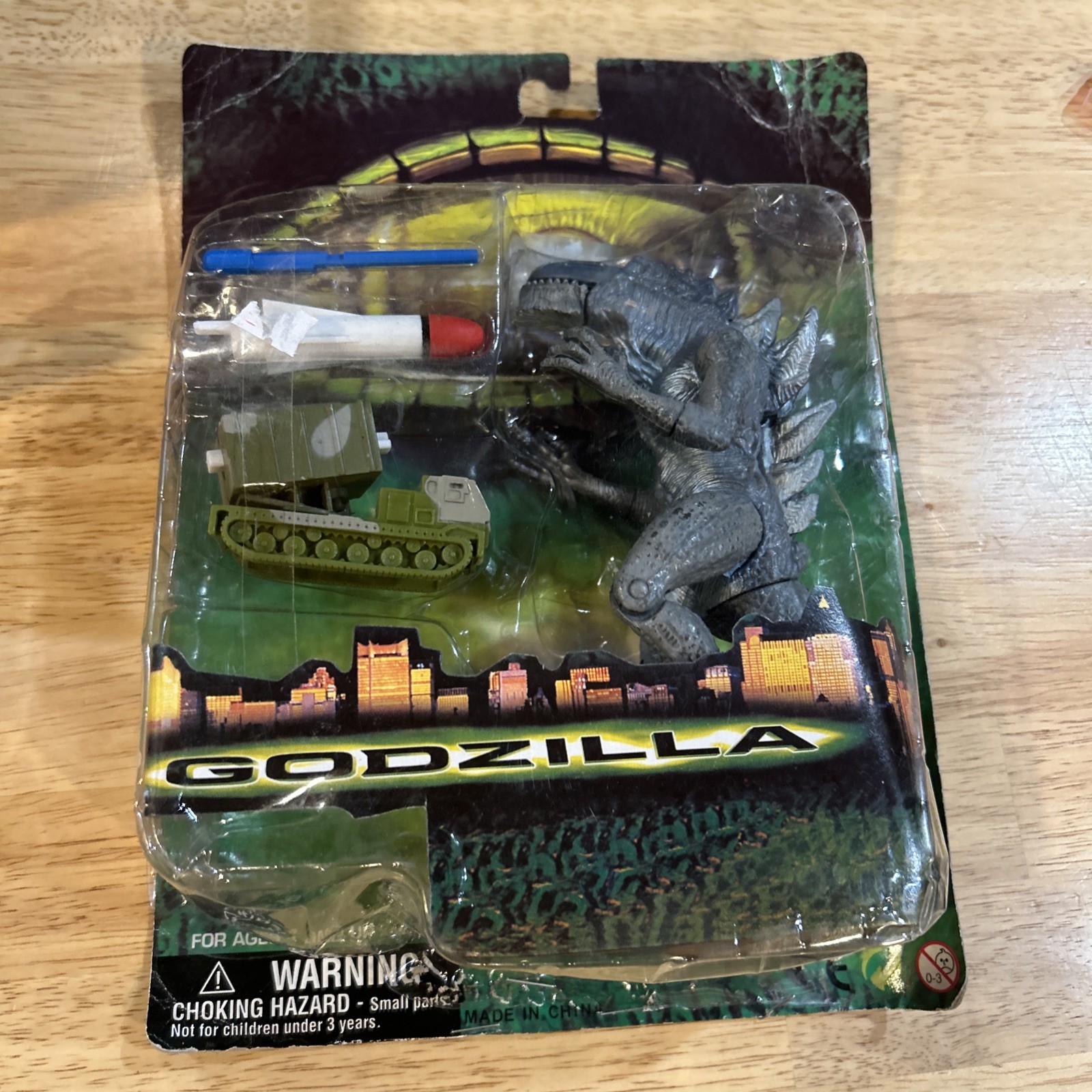 Bootleg Shatter Blast Godzilla 1998 Vs Rocket Launcher Unopened Bootleg Shatter Blast Godzilla 1998 Vs Rocket Launcher Unopened