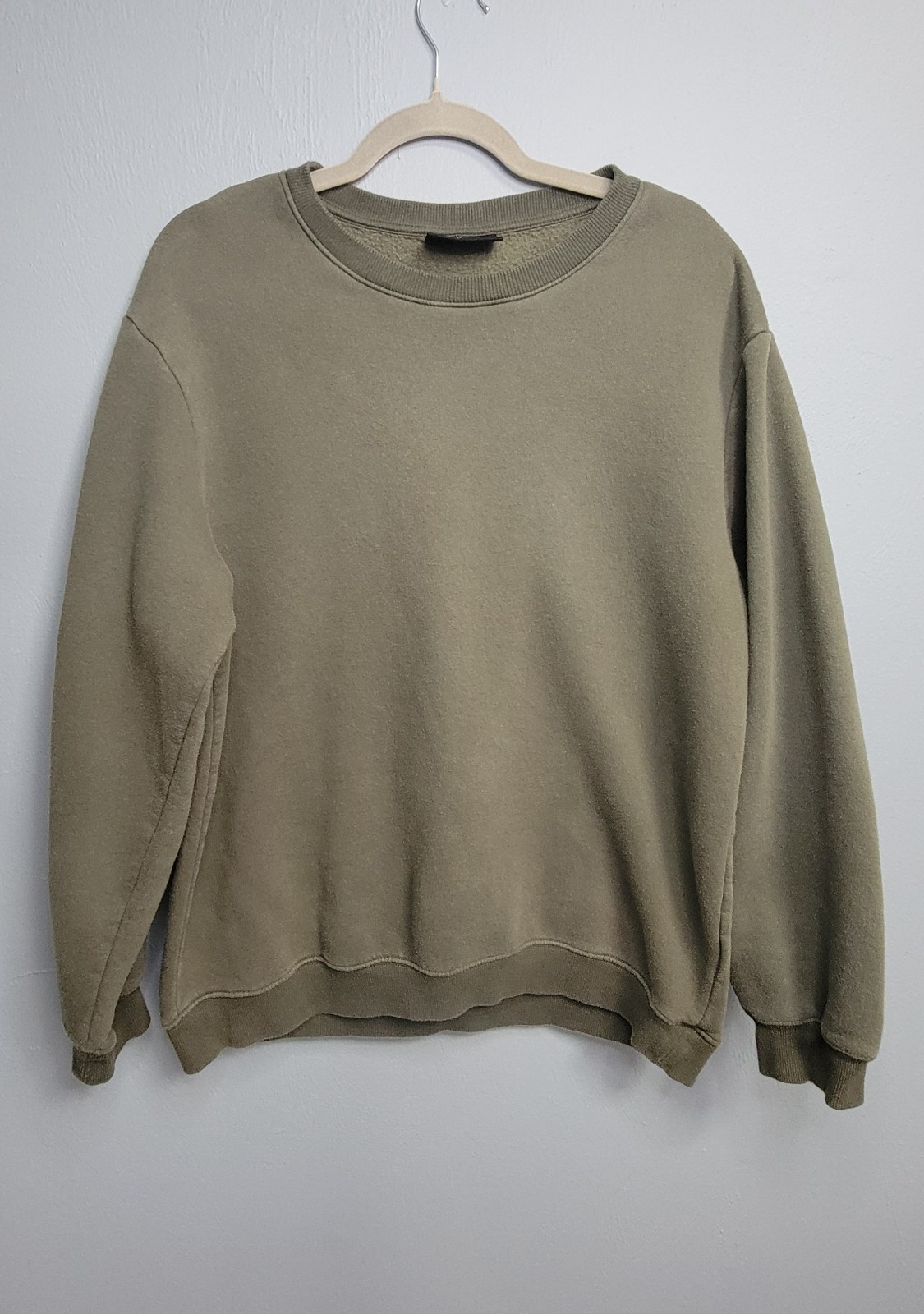 Super Nice H&M Relaxed Fit Cotton Blend Pullover Sweater Olive Green -Mens Large