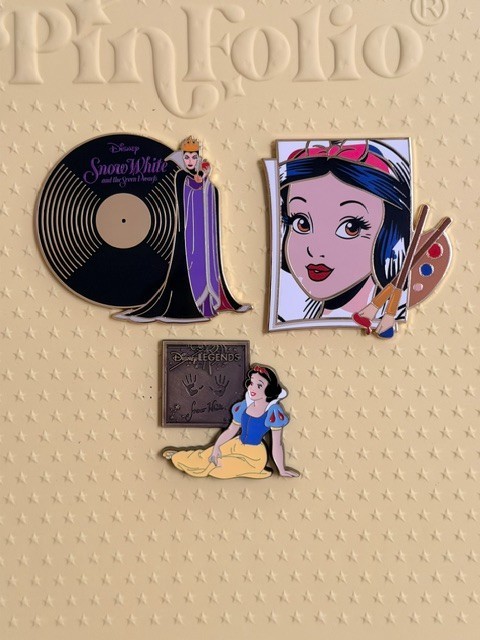 PALM/Disney Evil Queen/Snow White Inspired 3 Pin Lot