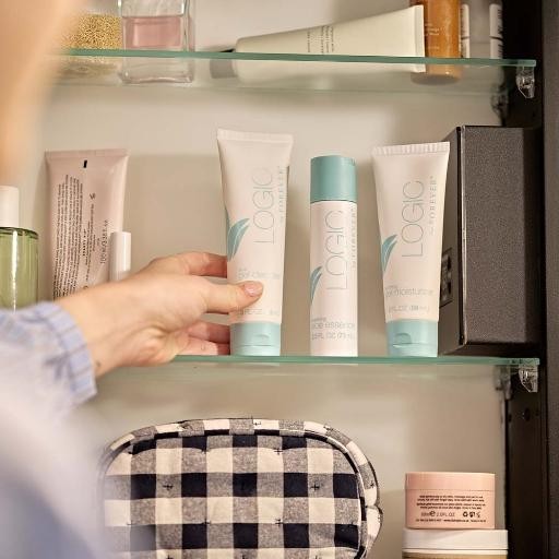Logic by Forever Skin Care System 3-Step Kit Cleanser Essence Moisturizer Aloe V