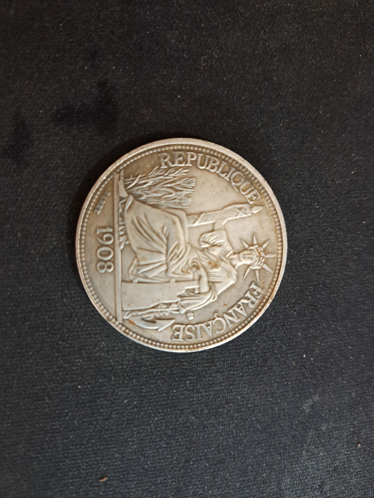 Indo-Chine Francaise 1908 Republique Francaise Coin 0.900 Poids 27 GR