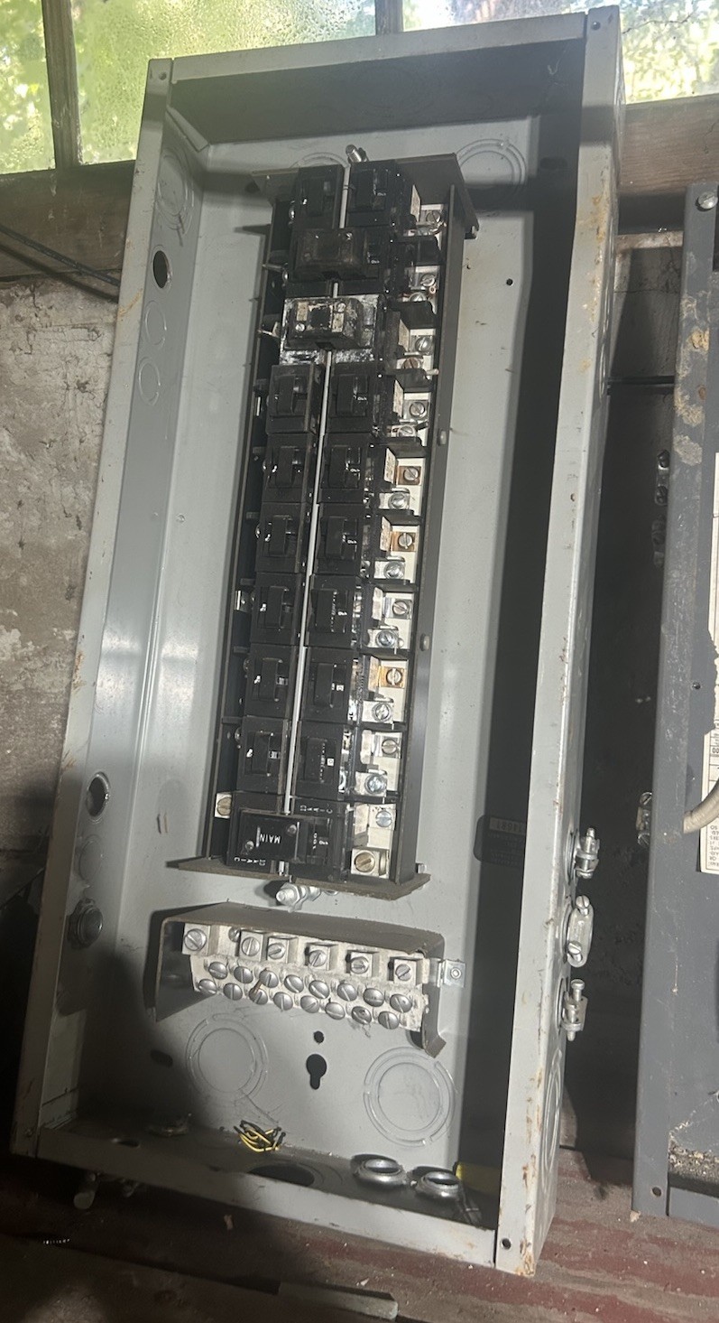 Vintage Pushmatic / ITE 100A Breaker Panel 