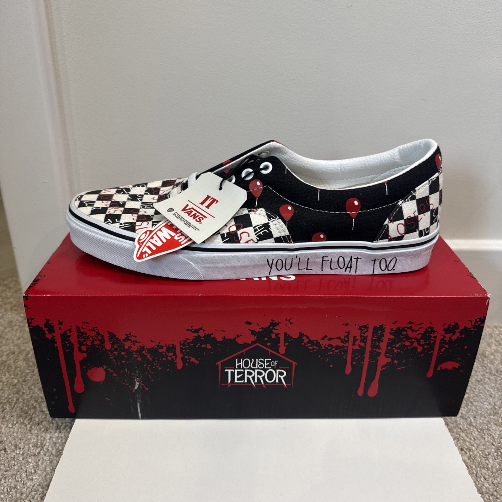NWT VANS IT House of Terror Men\'s Sneakers Black/White Horror Canvas Size 11 NWT VANS IT House of Terror Men\'s Sneakers Black/White Horror Canvas Size 11