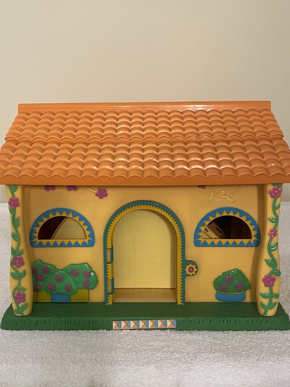 2003 Mattel Dora the Explorer Talking Playhouse Dollhouse Fold Out Pop Up READ 2003 Mattel Dora the Explorer Talking Playhouse Dollhouse Fold Out Pop Up READ