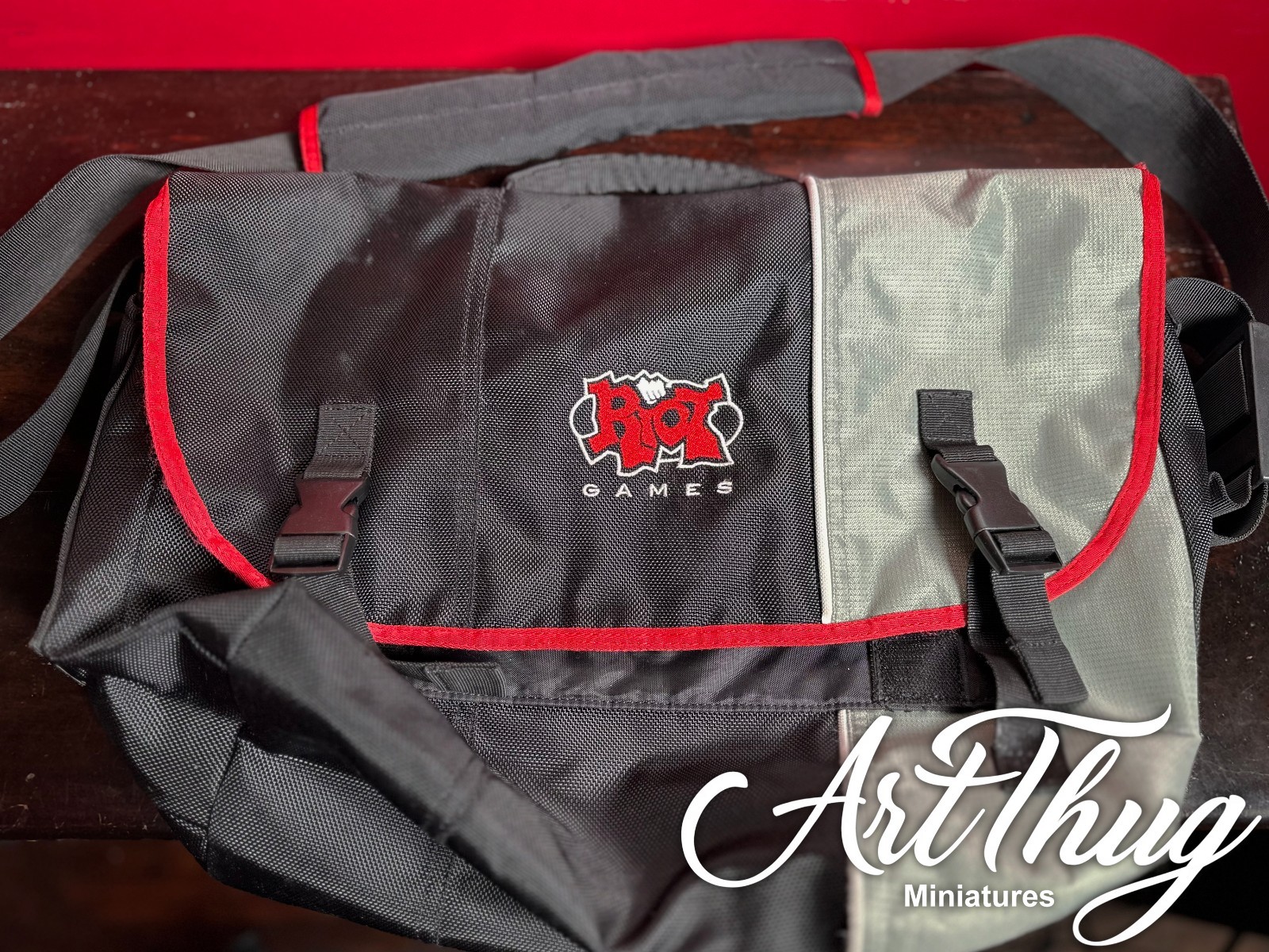 Riot Games (Original Logo) Messenger Bag - League of Legends
