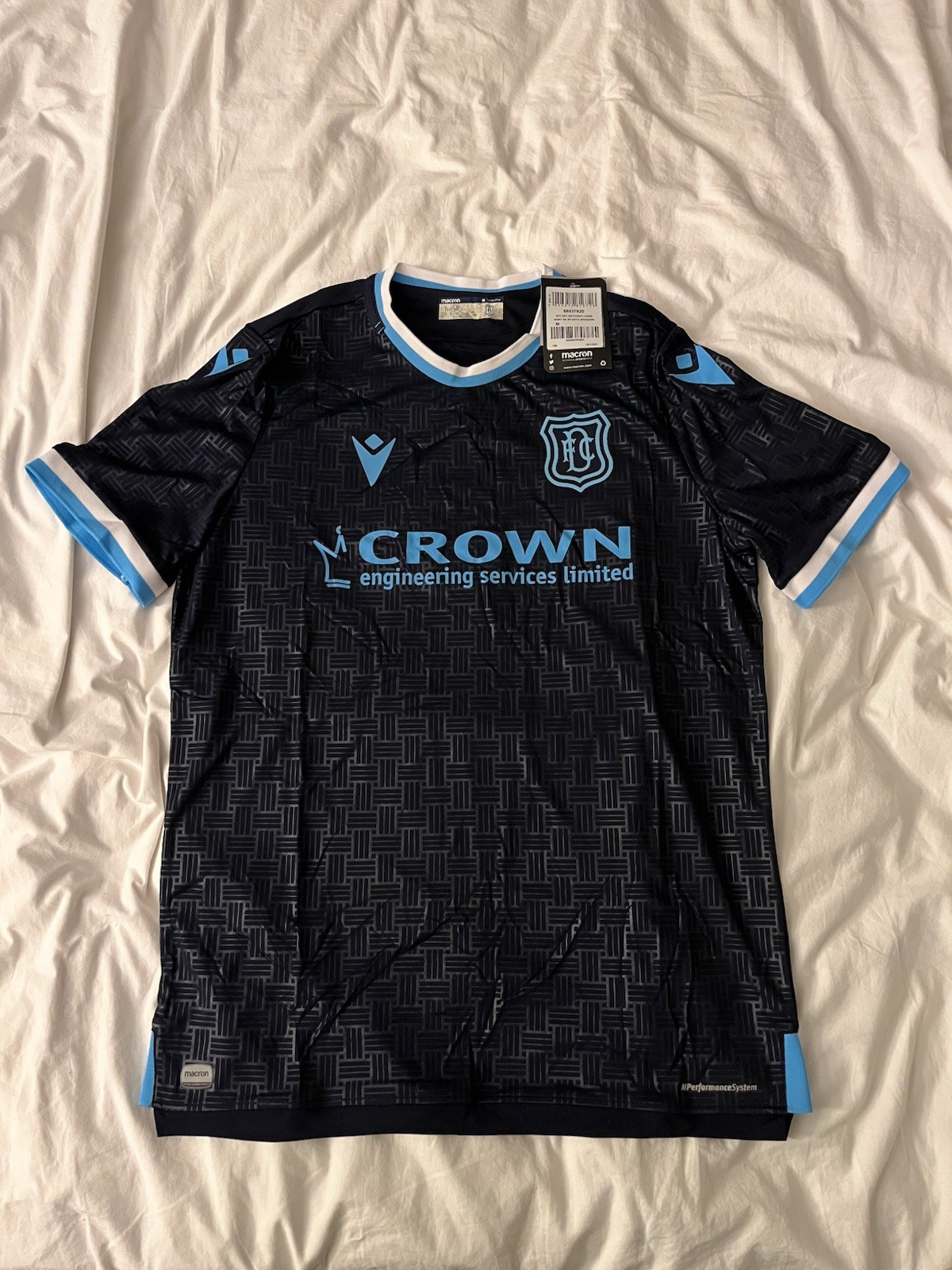 Macron Dundee FC Scotland Home Jersey Shirt Kit Dark Blue Authentic BNWT Macron Dundee FC Scotland Home Jersey Shirt Kit Dark Blue Authentic BNWT