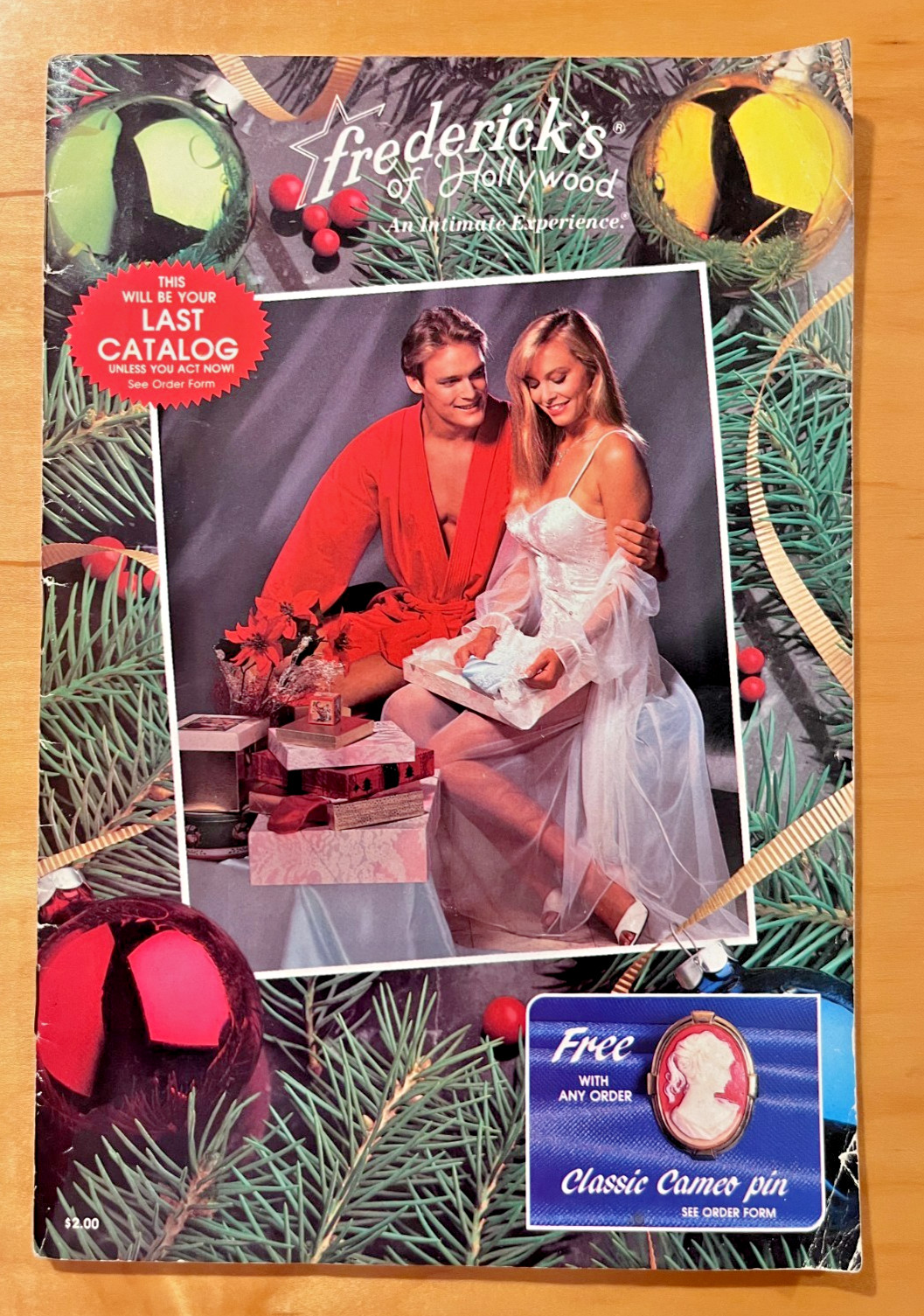 1989 Vintage Frederick’s of Hollywood Holiday Lingerie.