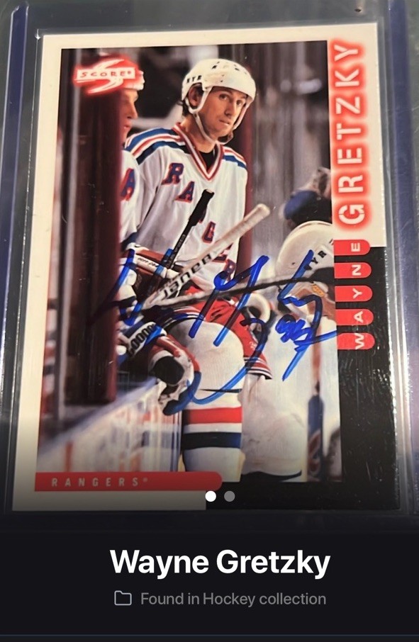 Wayne Gretzky 1997 Score  #240 Autographed Card