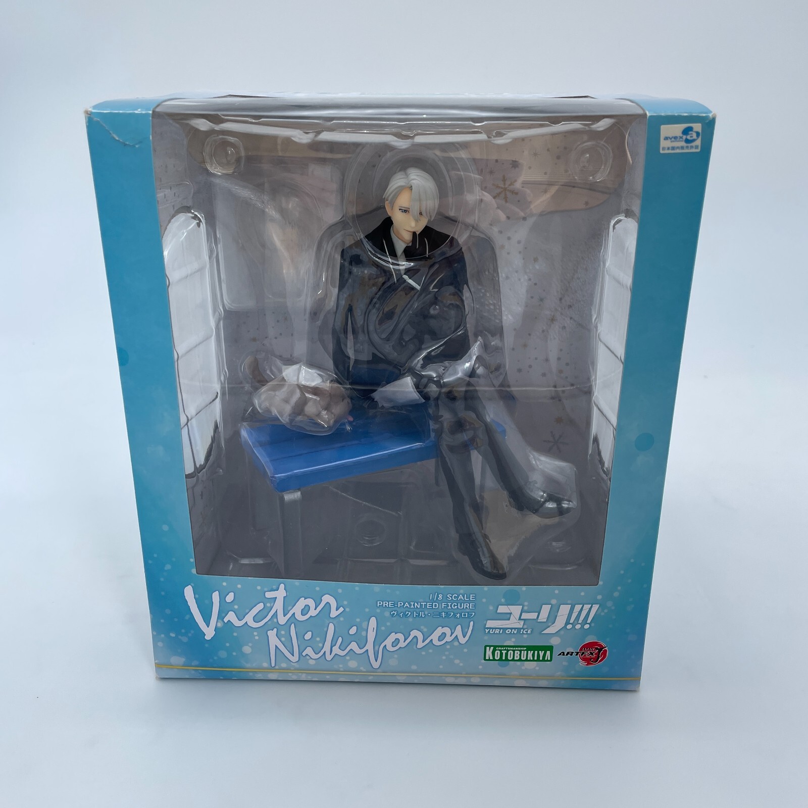 Figure Victor Nikiforov Yuri  on ICE 1/8 Scale ARTFX J Kotobukiya limited