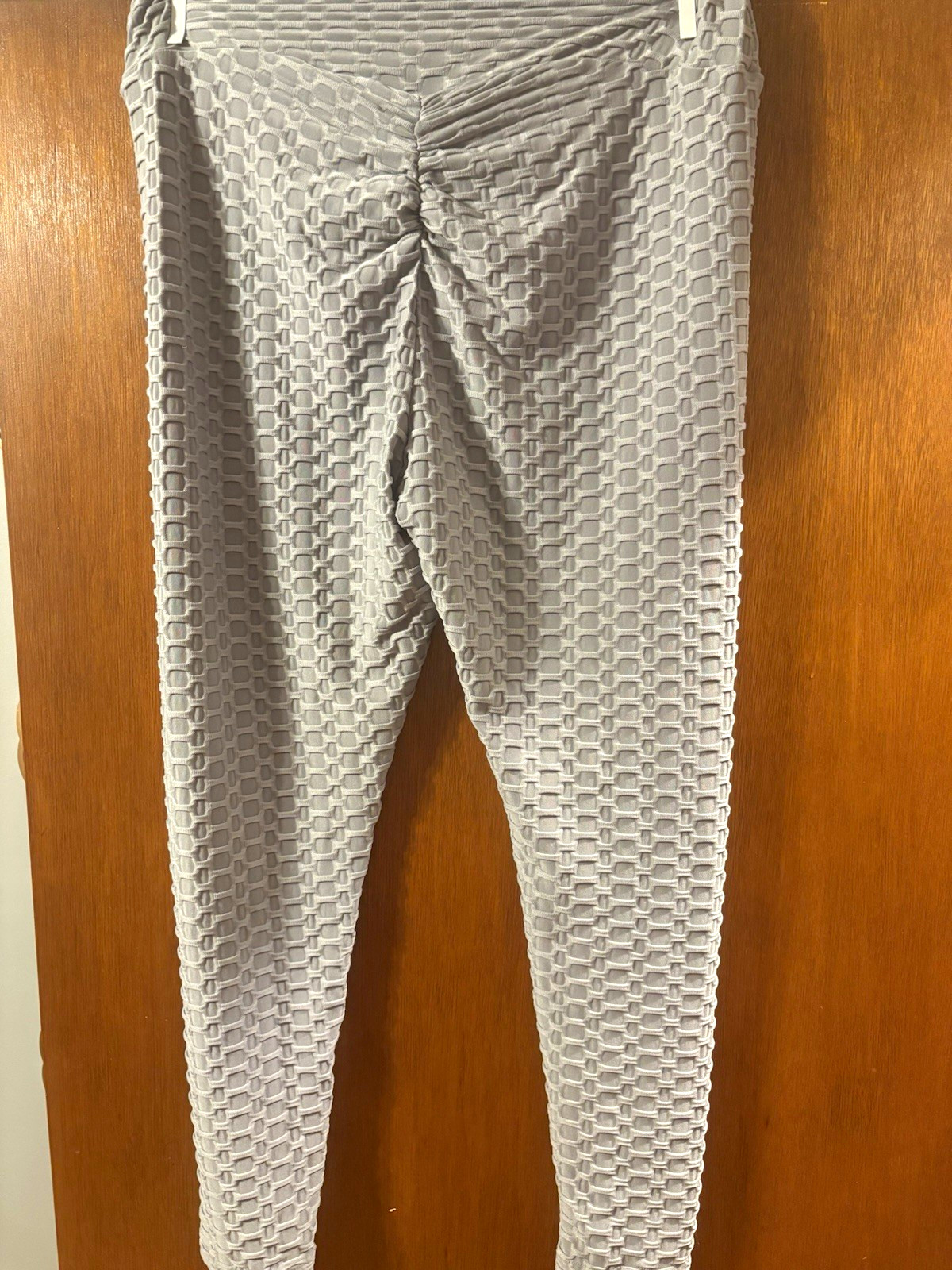 SHEIN Curve Women’s Plus 1X Gray Textured High Rise Ruched Ankle Leggings