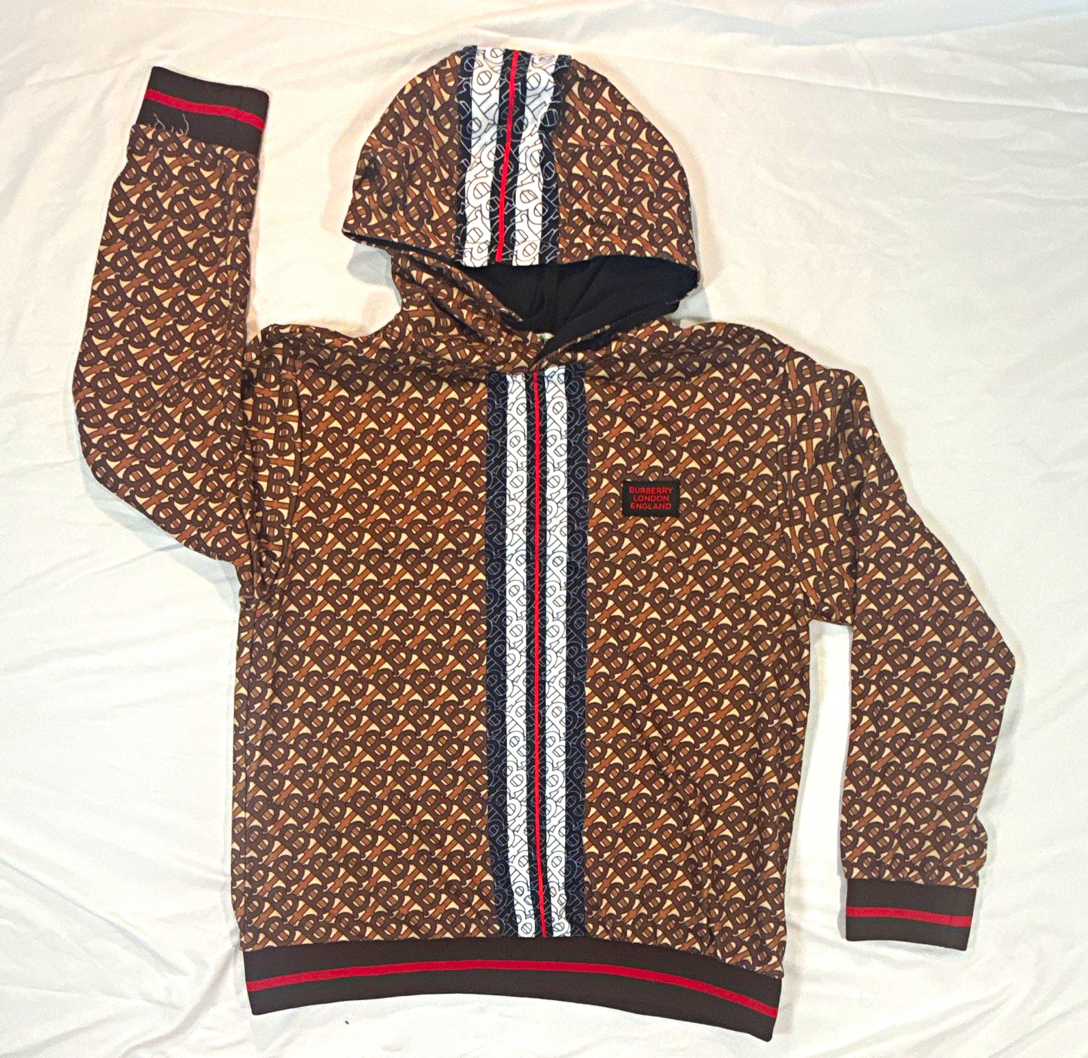 Burberry London England Men’s Brown Monogram Fleece Pullover Hoodie Size L Burberry London England Men’s Brown Monogram Fleece Pullover Hoodie Size L
