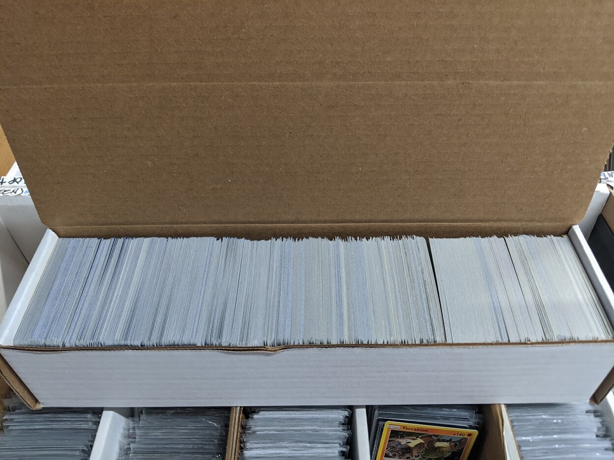 1000+ Pokemon Bulk Lot Collection Starter - 10+ Rares/Foils - No Energy