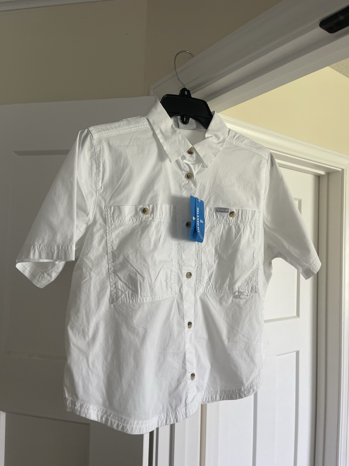 Columbia Womens Brea Falls Woven SS Button Up Shirt Various Colors $20.95 Each