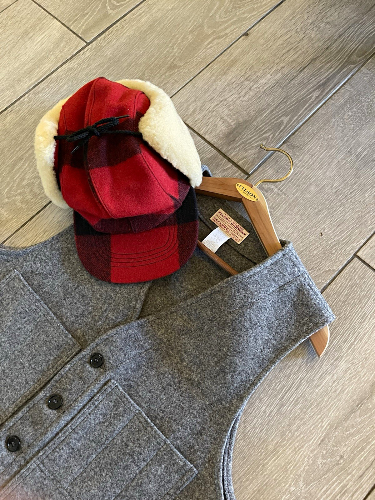 Filson Vintage Bundle Sale Please Read item(s) Description For Details Filson Vintage Bundle Sale Please Read item(s) Description For Details