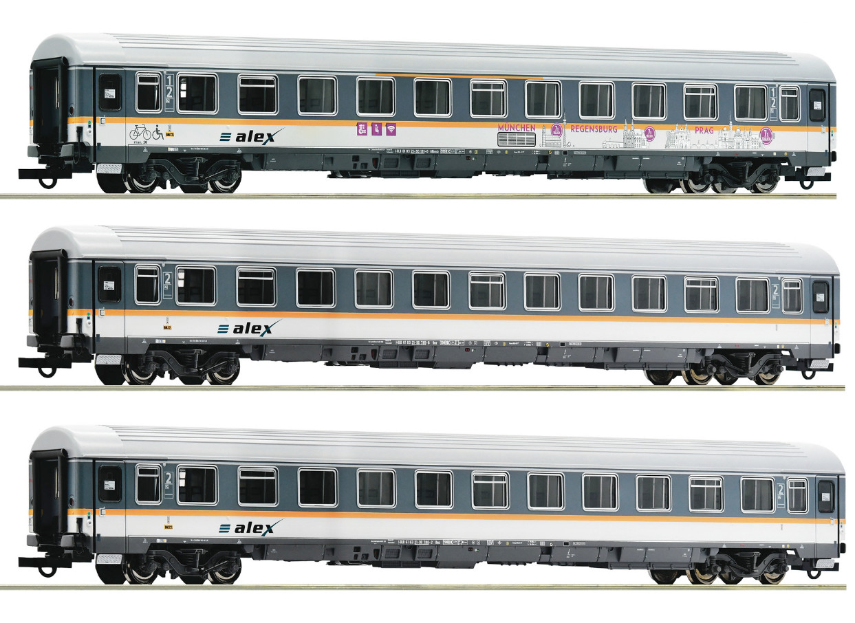 Roco HO 74018 3-piece set: Eurofima coaches \