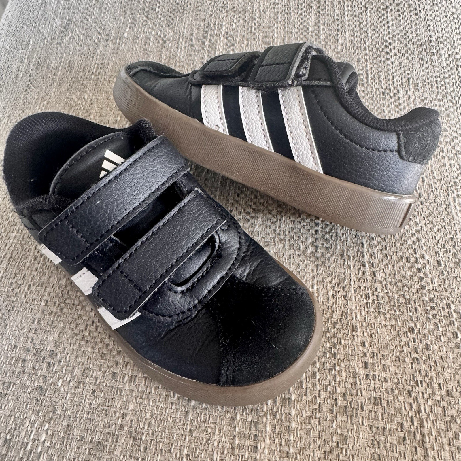 adidas VL Court 3.0 Toddler Size 7K Black White Gum Sneakers EUC ID9156