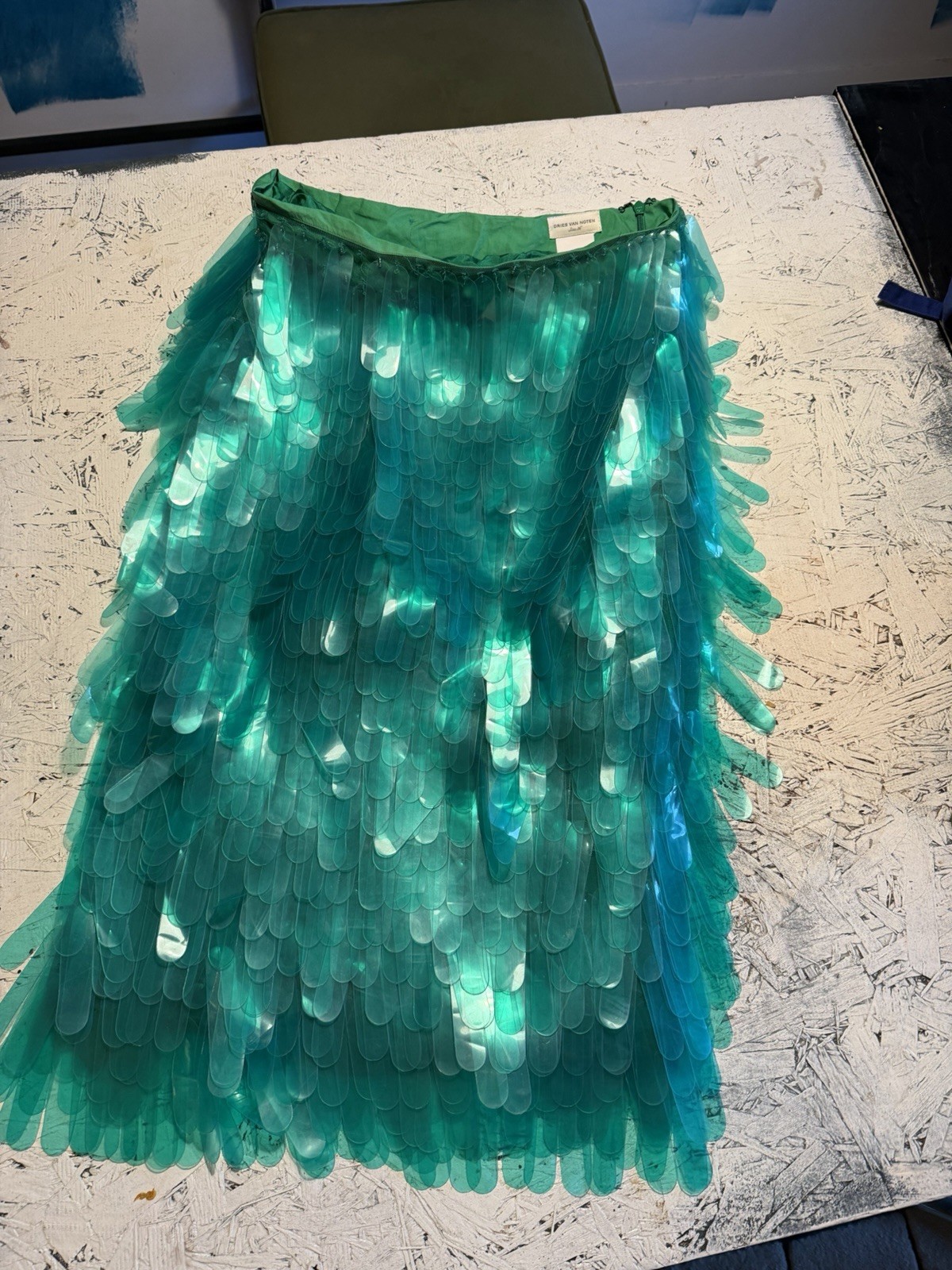 DRIES VAN NOTEN Green Sequin Pencil Skirt Knee Length Size 36 Polyamide