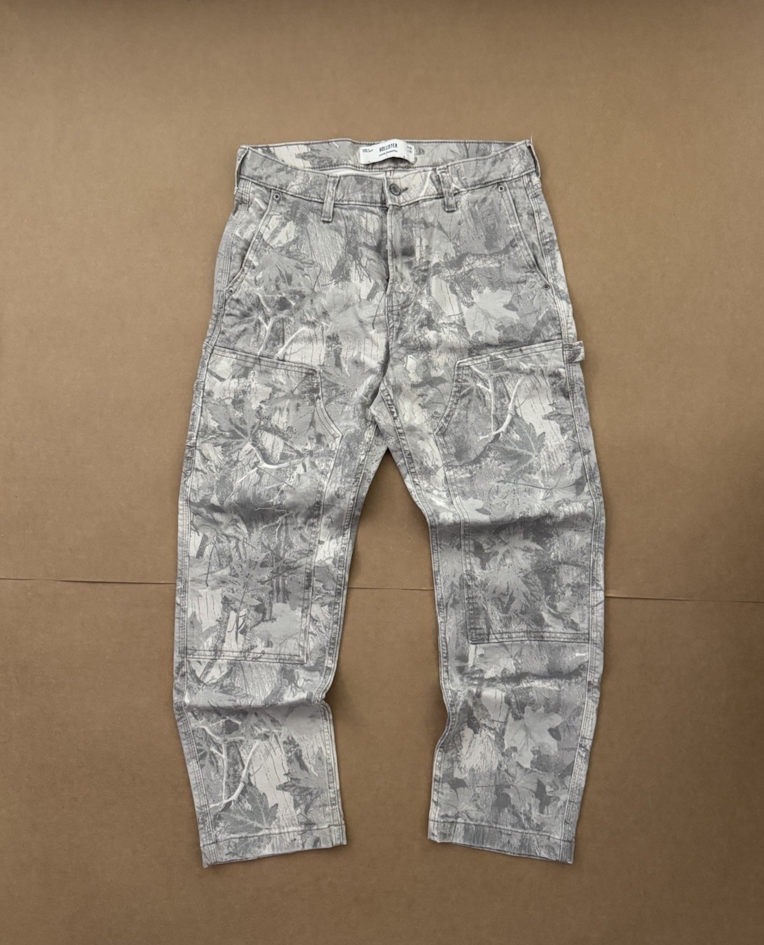 Men’s Hollister Double Knee Camo Carpenter Pants size 30 X 30