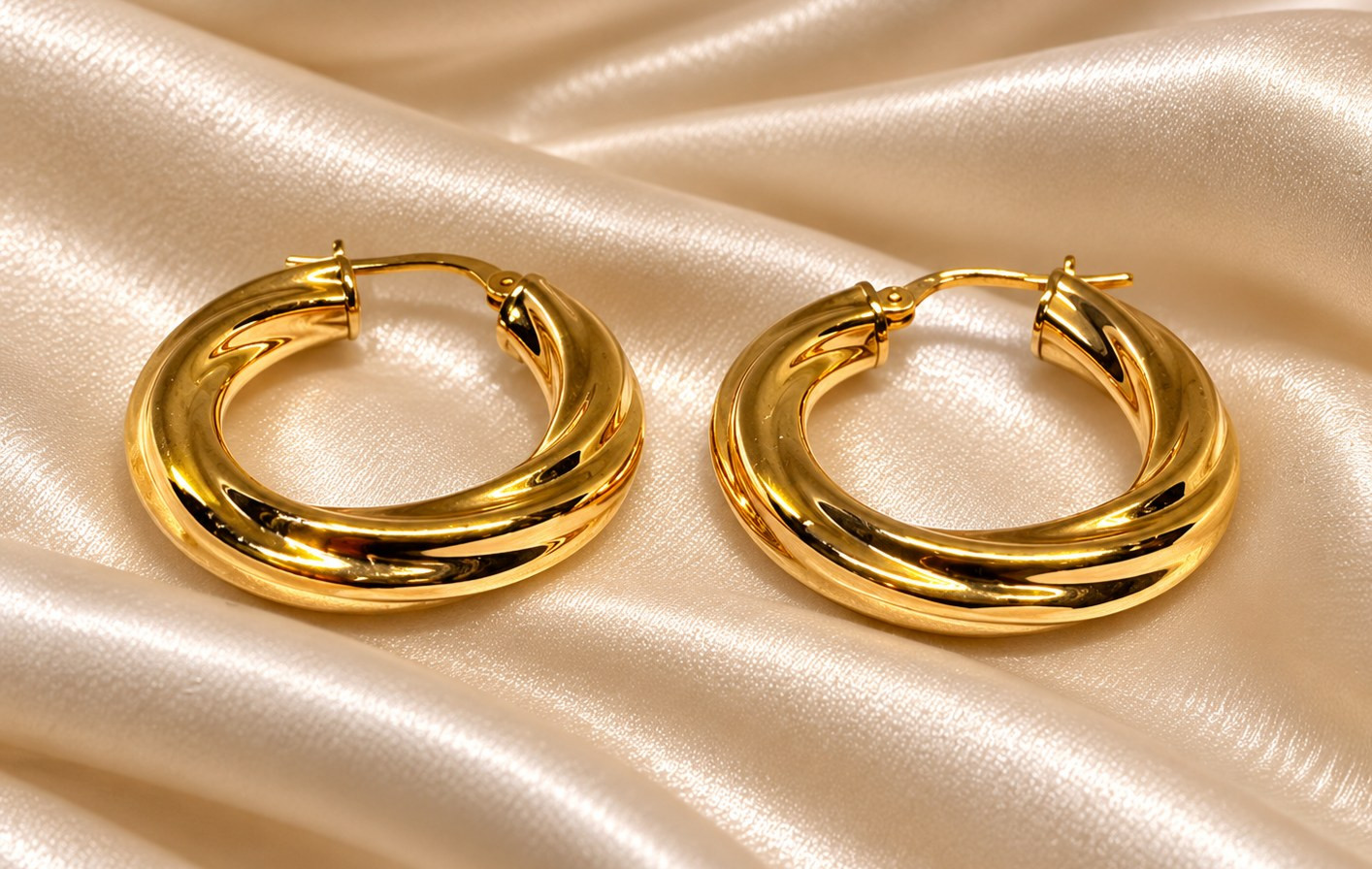 Vintage Milor Italy 18K Solid Yellow Gold Twisted Hoop Earrings, Gift for Her