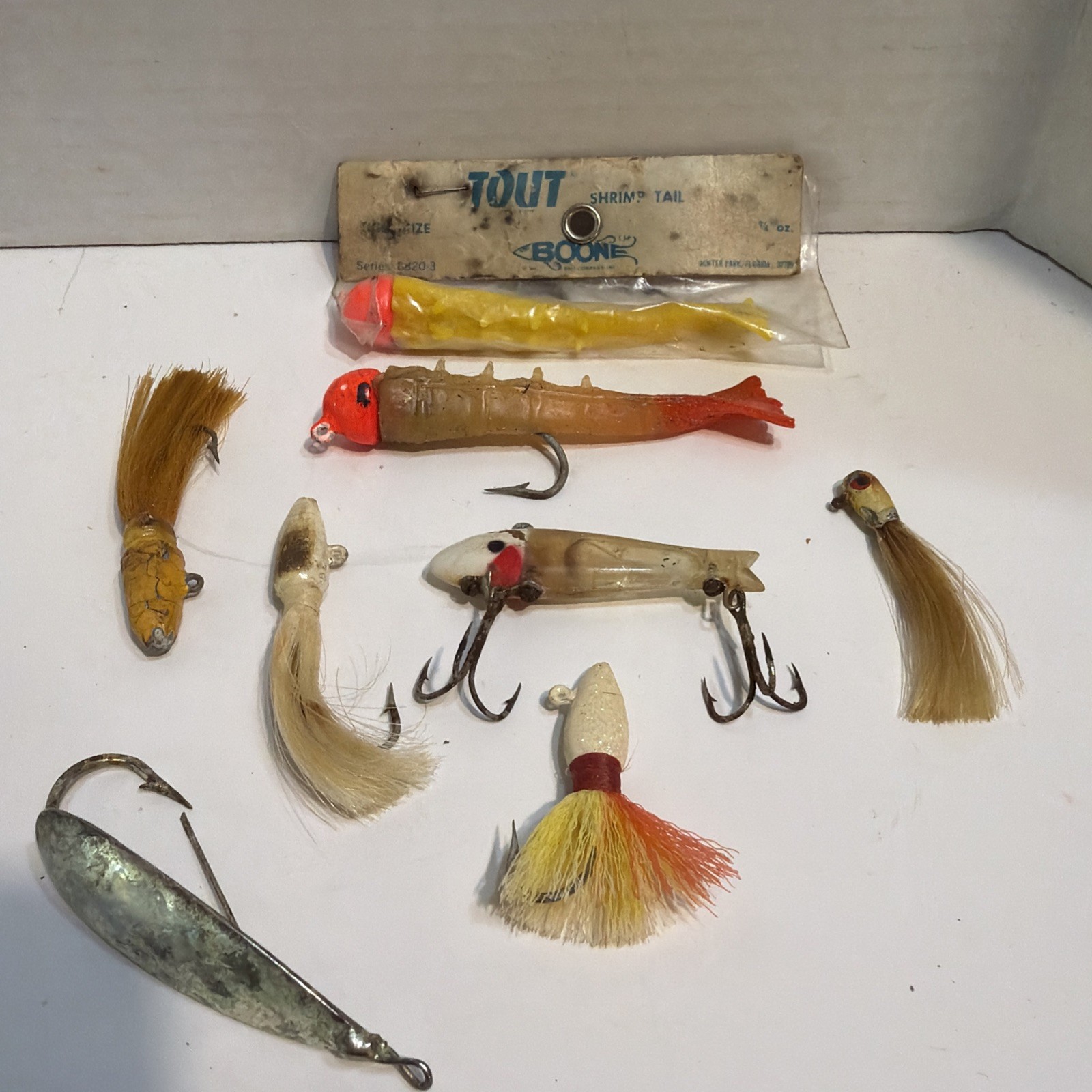Vintage 8 PC Lot Fishing Lures TOUT Shrimp Tail Pkg 1920’s Silver Johnsons Lure Vintage 8 PC Lot Fishing Lures TOUT Shrimp Tail Pkg 1920’s Silver Johnsons Lure