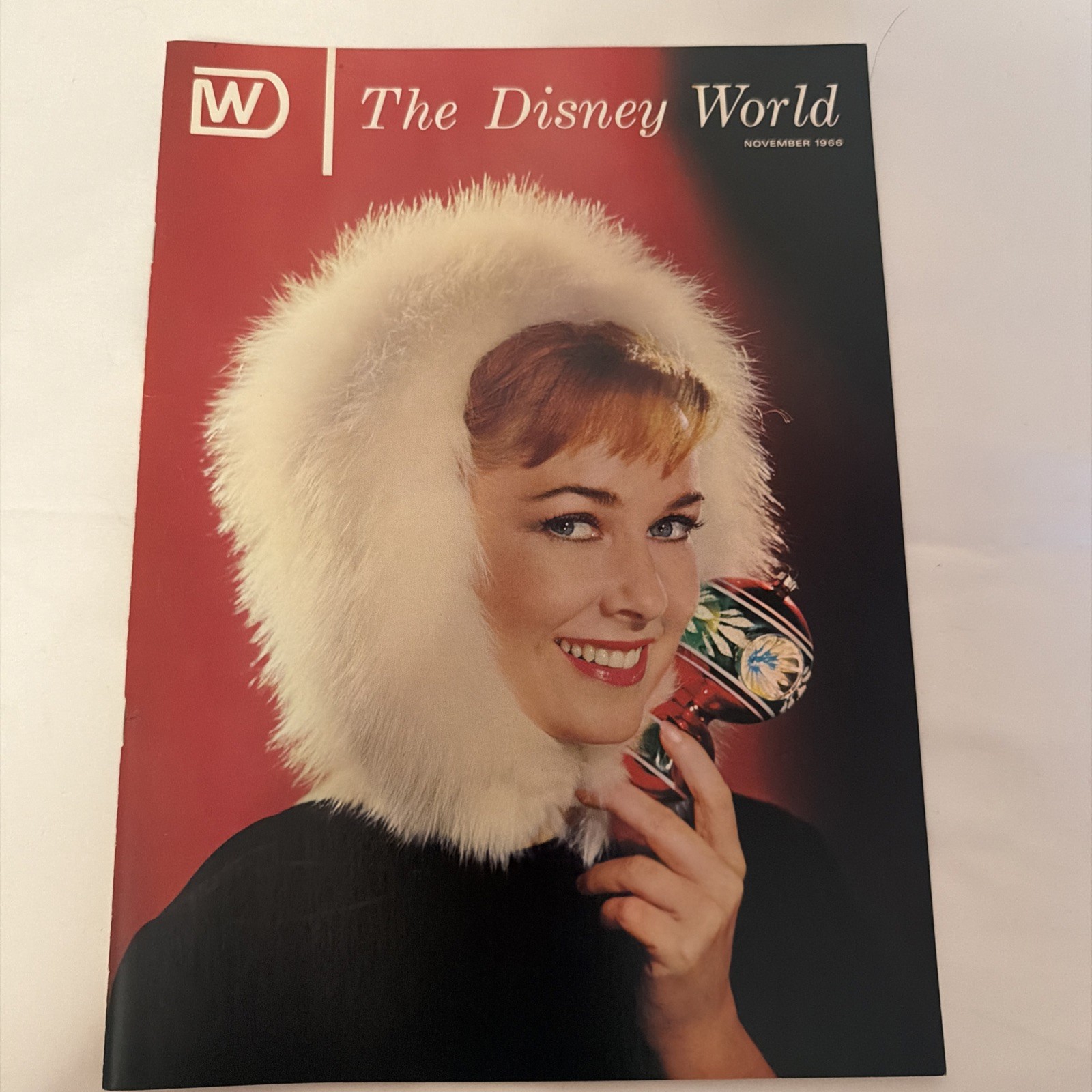 THE DISNEY WORLD Nov 1966 Vintage Magazine Walt Disney Studio Office Vera Miles THE DISNEY WORLD Nov 1966 Vintage Magazine Walt Disney Studio Office Vera Miles