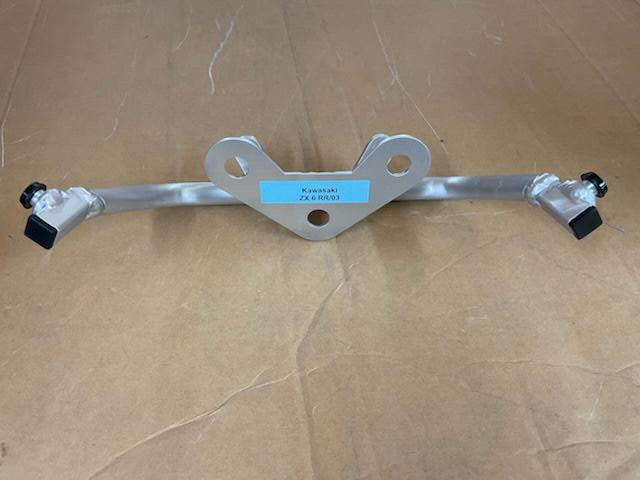 Kawasaki ZX6r 03/04  Front LIGHT WEIGHT RACE fairing stay  Bracket Motoholders