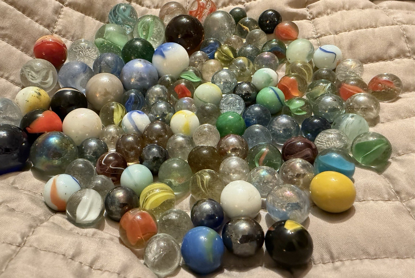 Vtg Lot Of 110 Marbles, Variety Of Sizes, Colors, Styles