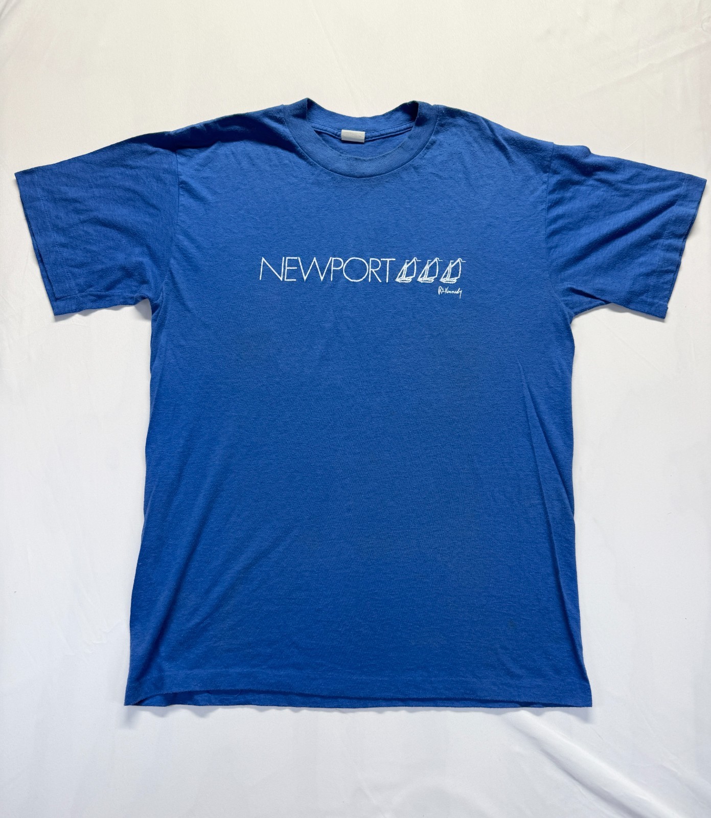 Vintage Ched by Anvil T Shirt Men XL Blue Graphic Print Newport Sailboats Cotton