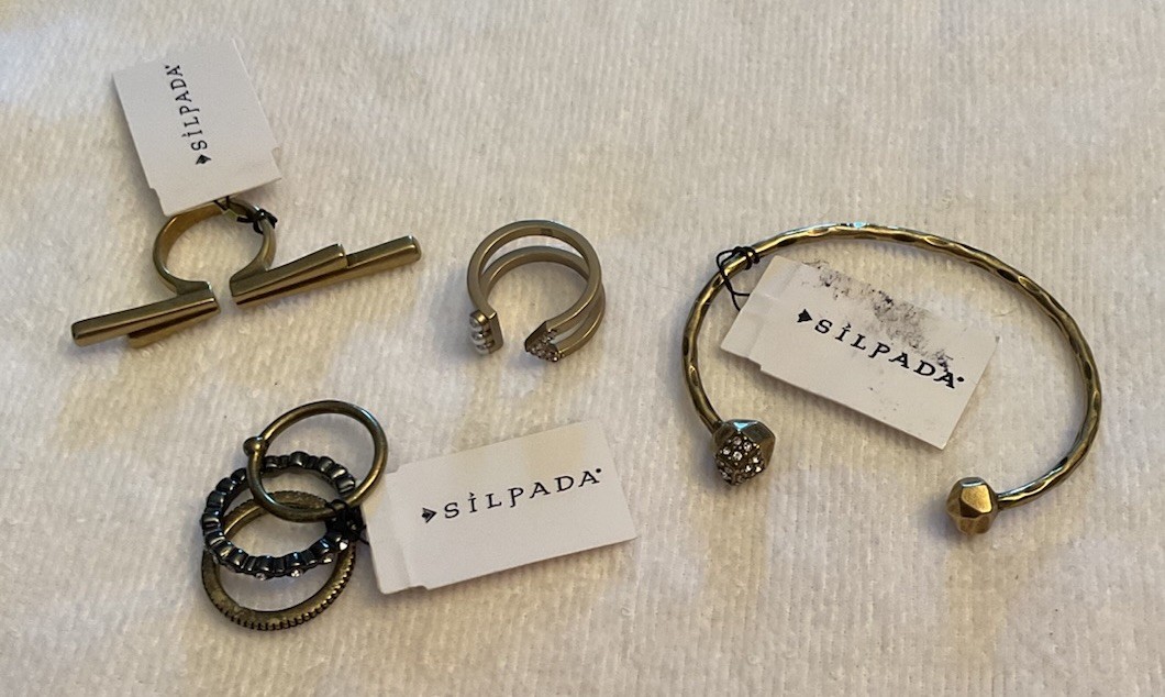 Silpada KR Bracelet & Rings 6 Piece Lot Swarovski & Pearl New Old Stock Silpada KR Bracelet & Rings 6 Piece Lot Swarovski & Pearl New Old Stock