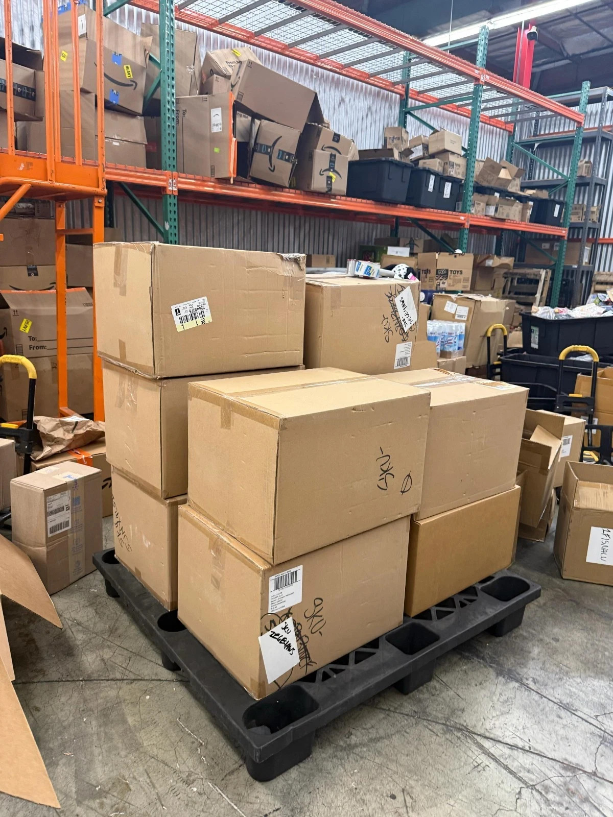 Assortment of items from Fed Ex/UPS/Amazon New Items|Fast Shipping Assortment of items from Fed Ex/UPS/Amazon New Items|Fast Shipping