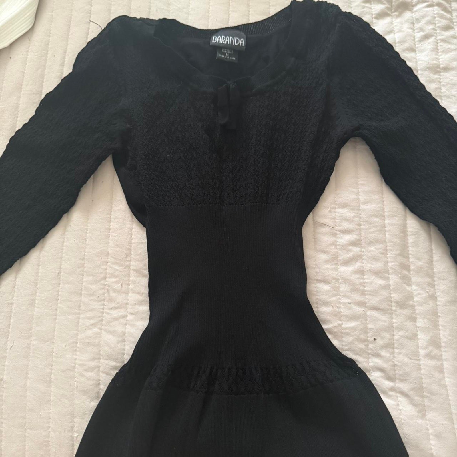 Black vintage baranda long sleeve