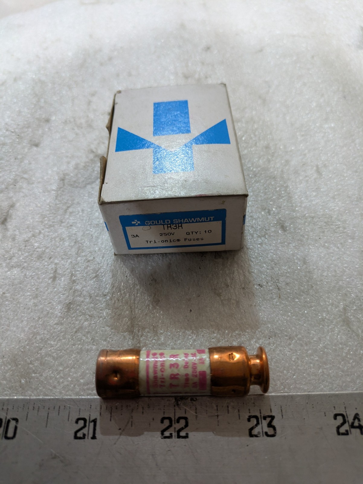 Gould Shawmut TR3R Tri-Onic Time Delay Fuse 3 Amp 250V Class RK5 Lot of 10 NOS