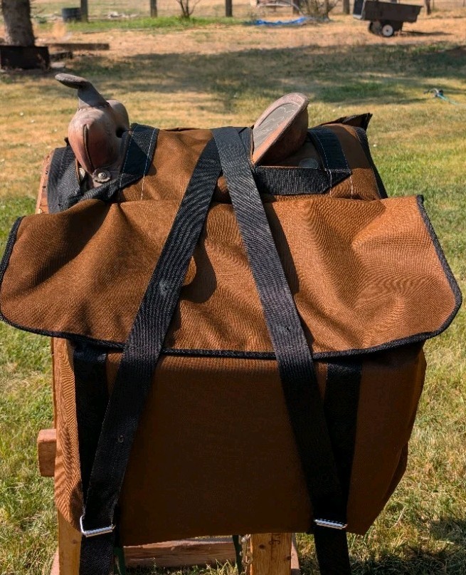 Western Horse Riding Saddle Pannier Bags  Hunting Camping Trip/Outfitter/ brown