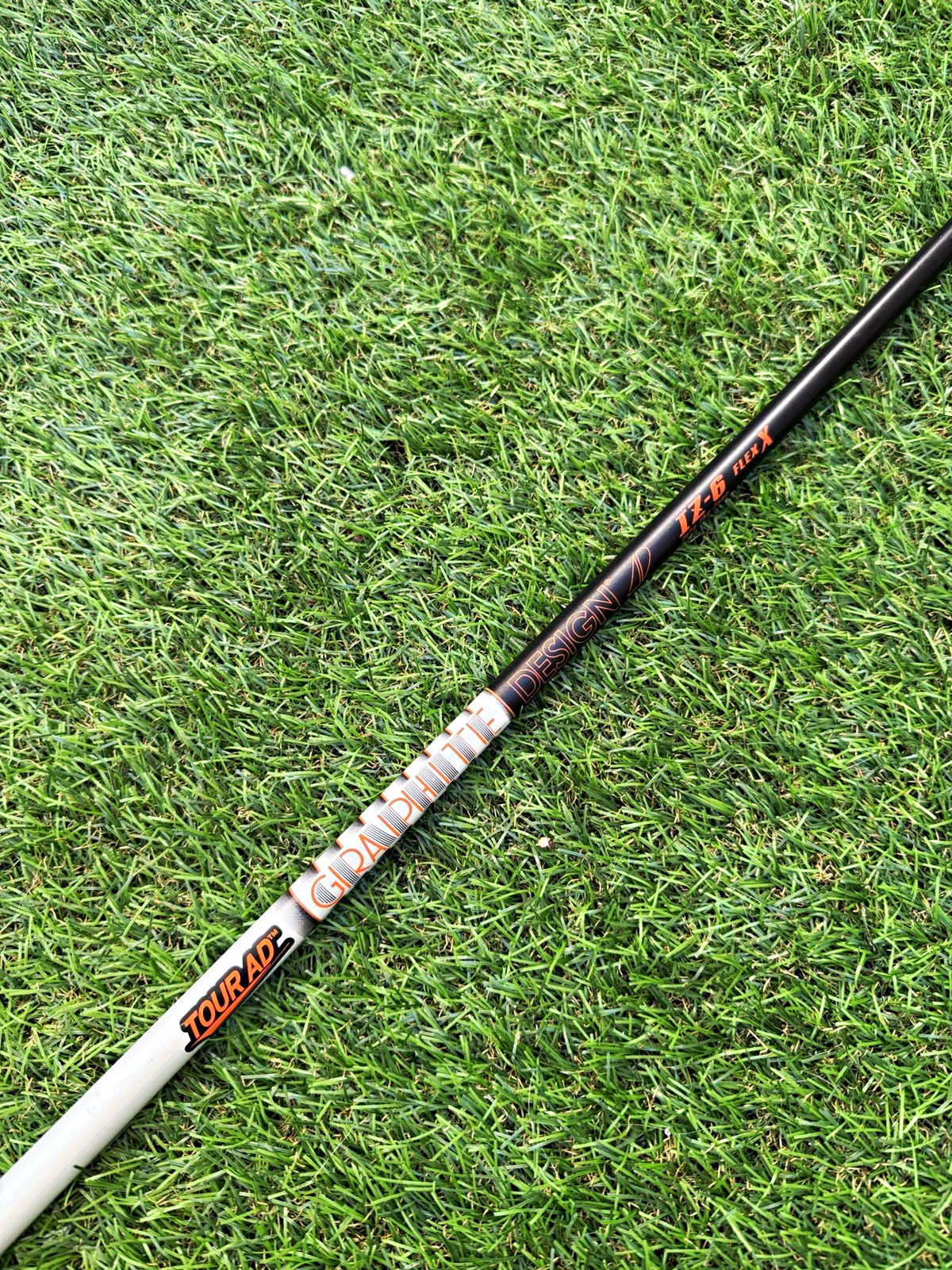 Graphite Design Tour AD 2 IZ-6 X-Stiff Driver Shaft 0.335 44.75in 65g